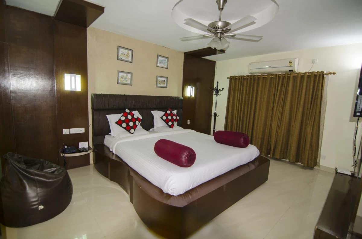 Hotel Little Palace Dibrugarh Exteriér fotografie